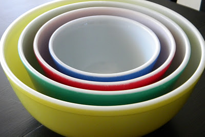 Pyrex Bowls
